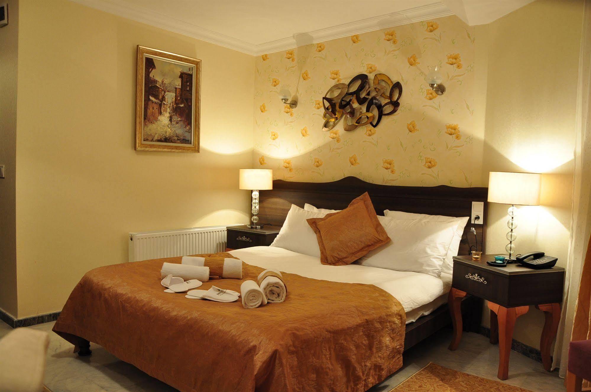 Guest House Harbiye Istanbul Exterior photo